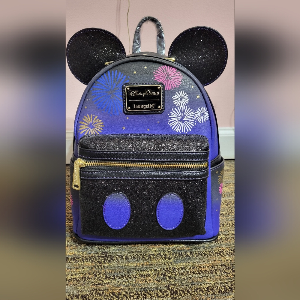 MMMA Mickey Mouse Main Attraction December Fireworks Finale NWT